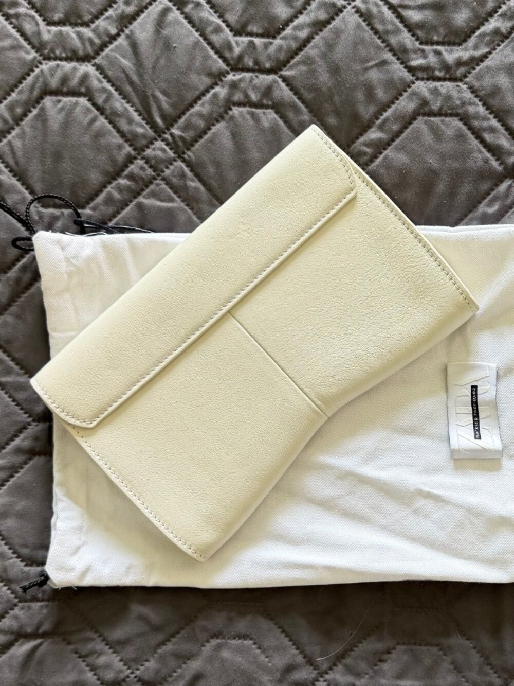 ZARA X NARCISO RODRIGUEZ LEATHER CLUTCH IN OYSTER WHITE - Never Used! - Picture 6 of 6